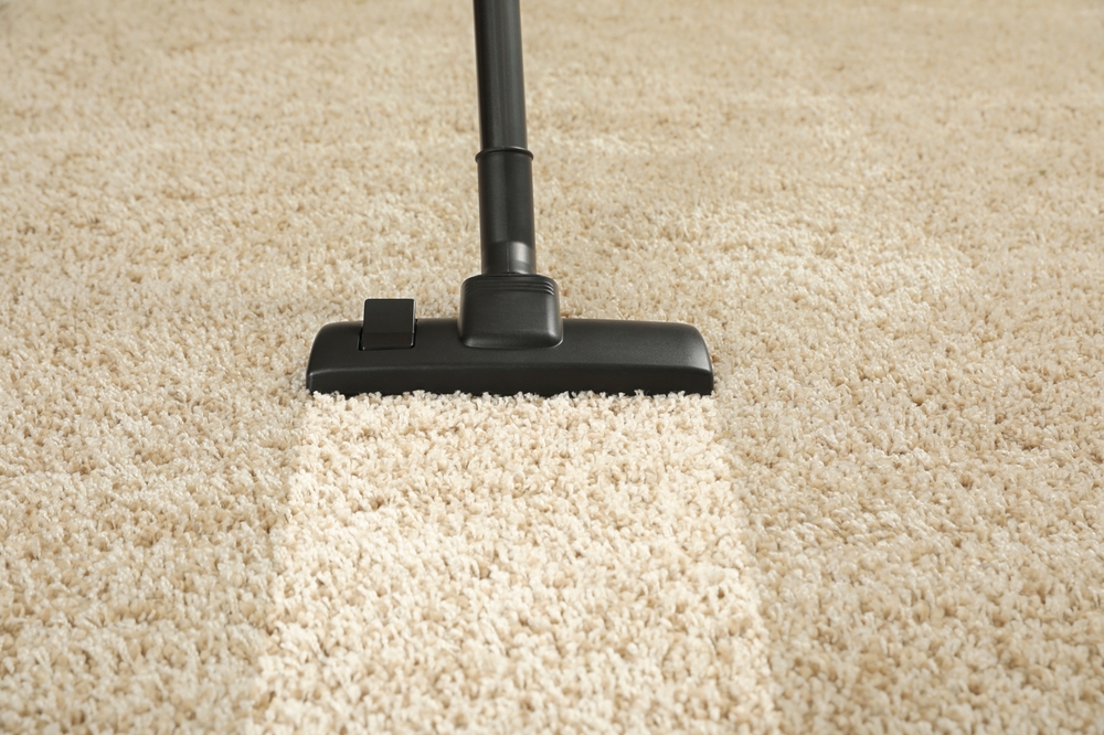 Hoovering,Carpet,With,Vacuum,Cleaner.,Clean,Trace,On,Dirty,Surface